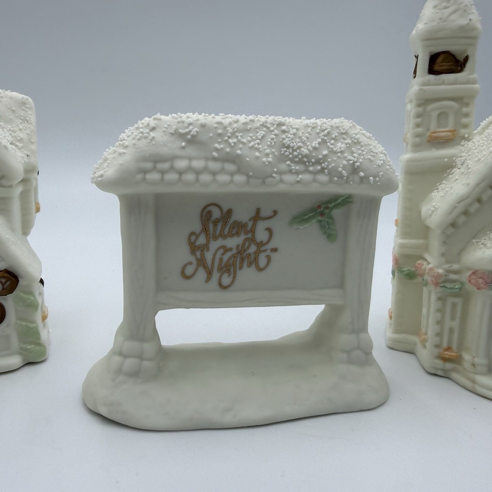 Vtg Carlton Cards Village Houses Figure Holiday Decor Church Cottagecore Cream - Picture 4 of 16